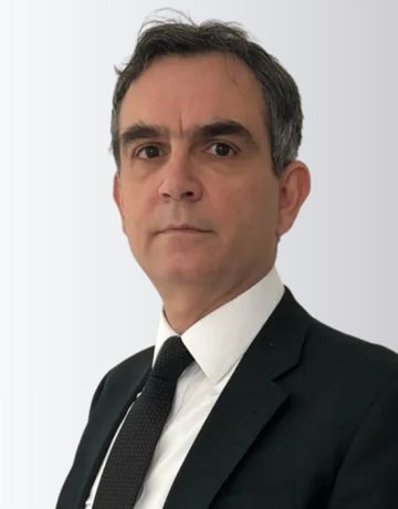 Nikolaos Veraros